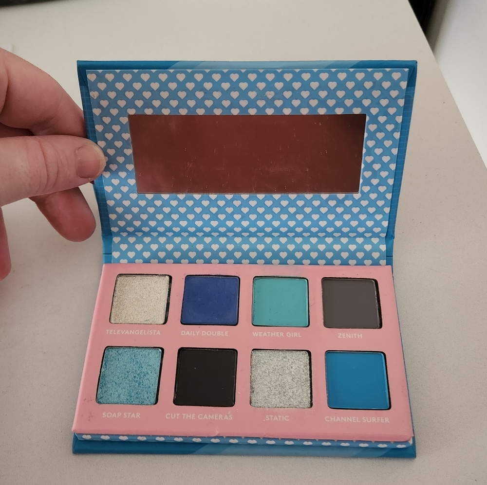 Trixie Cosmetics Daytime Realness palette